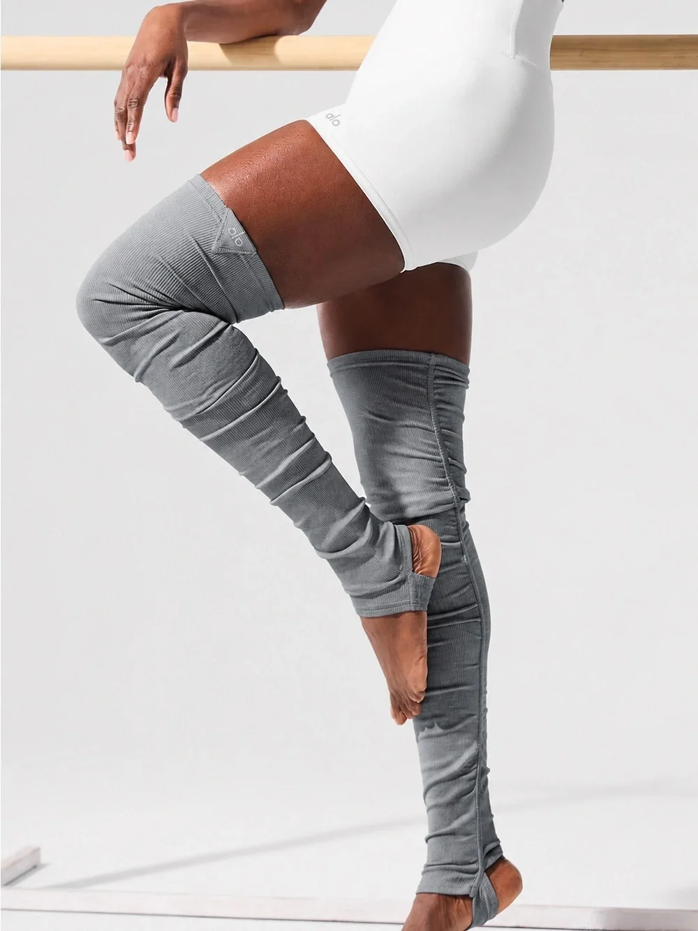 Alo Yoga Heather Gray Ribbed Ballet Leg Warmers Pilates Dance OS